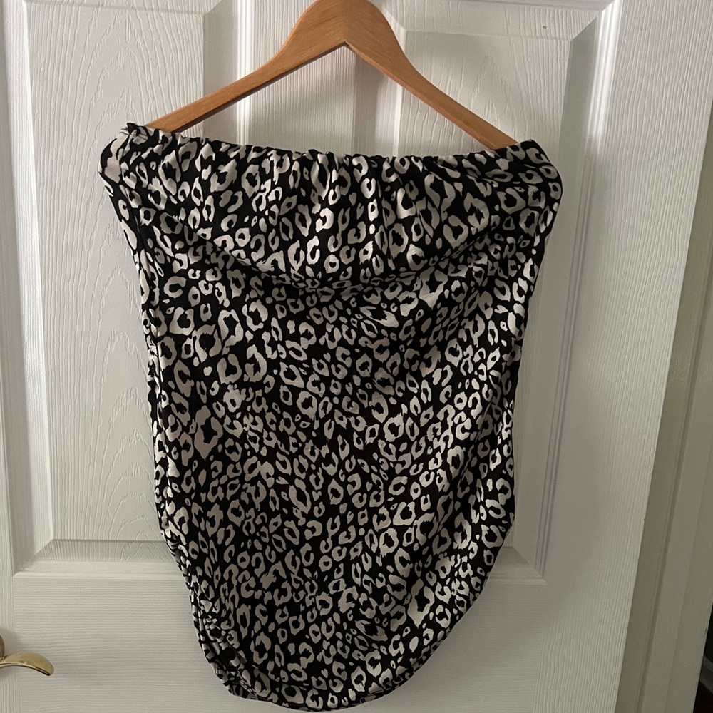 Black and White leopard print tube top, Rue 21 Brand, Size Large